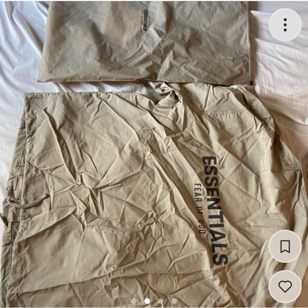 Essentials Jacket - Picture 2 of 4